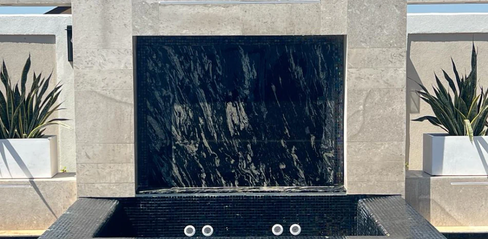 Outdoor Entries image